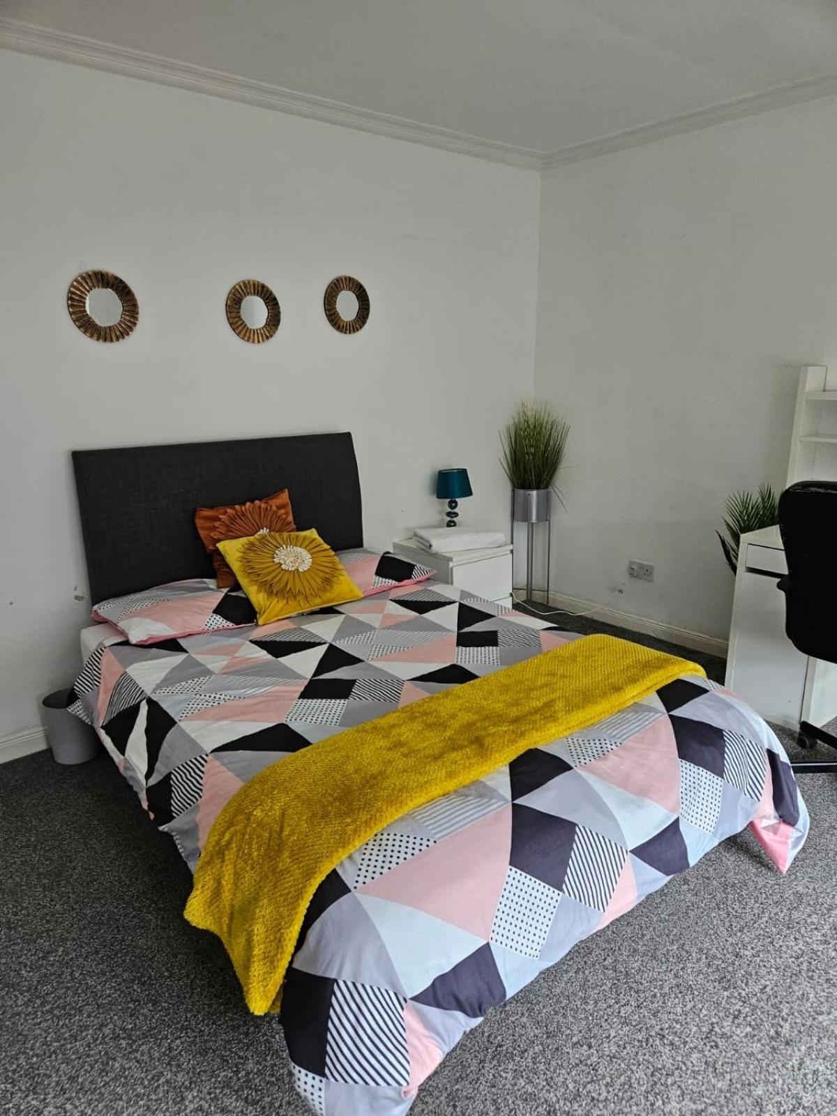 Double Room Close To Headingley Stadium Leeds  Exterior photo